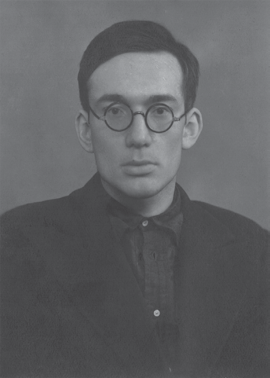 Портрет Игоря Львовича Мусселиуса в очках, 1949 год